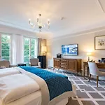 Hotel Palace Art 4*