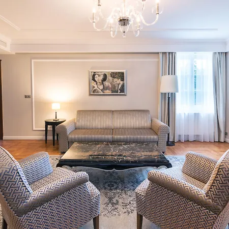 Hotel Palace Art 4*