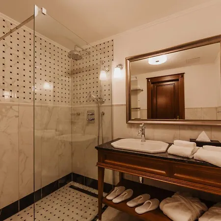 Hotel Palace Art 4*