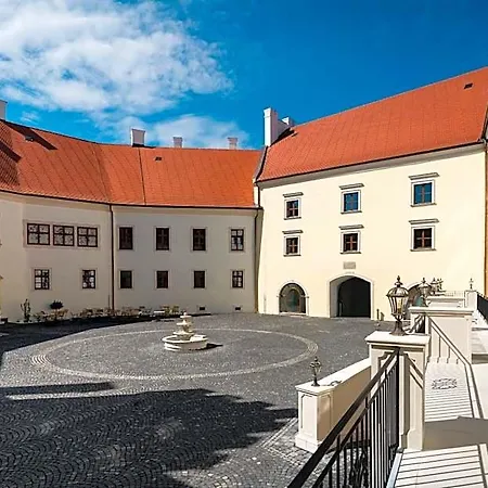 Hotel Palace Art Pezinok