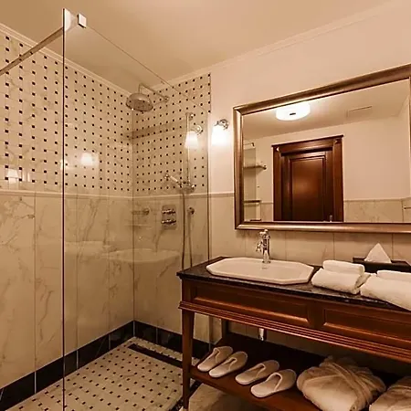 Palace Art 4* Pezinok