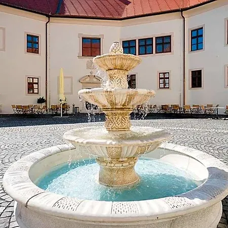 Hotel Palace Art