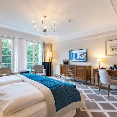 Hotel Palace Art 4*